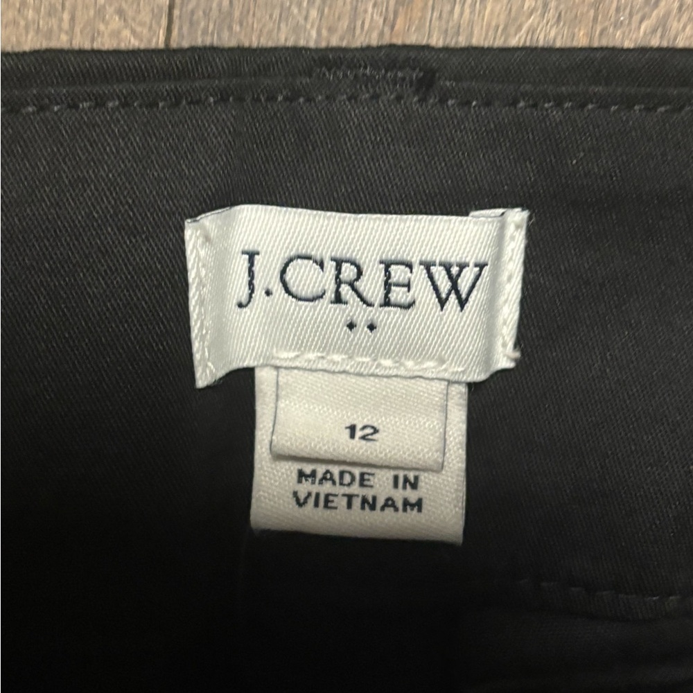 SOLD Crew 9” Chino Shorts Black Women’s Size 12 – NWT - Picture 5 of 7